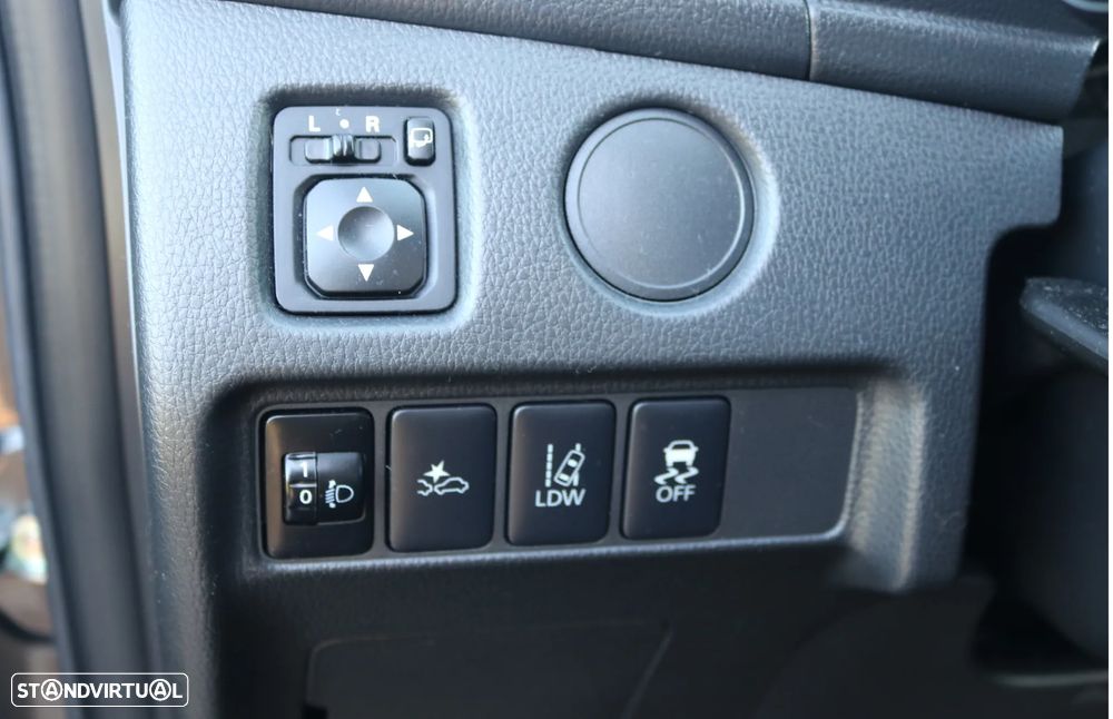 Mitsubishi L200 - 9