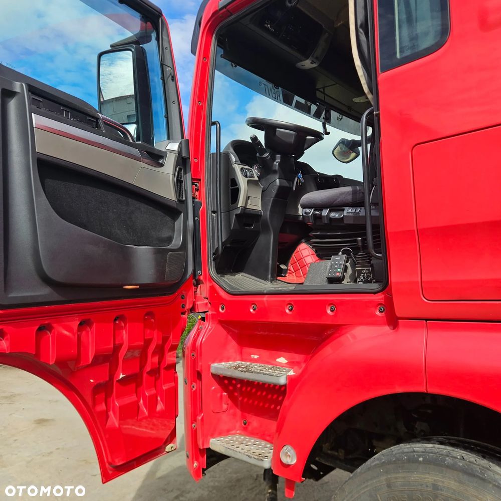 MAN TGX - 22