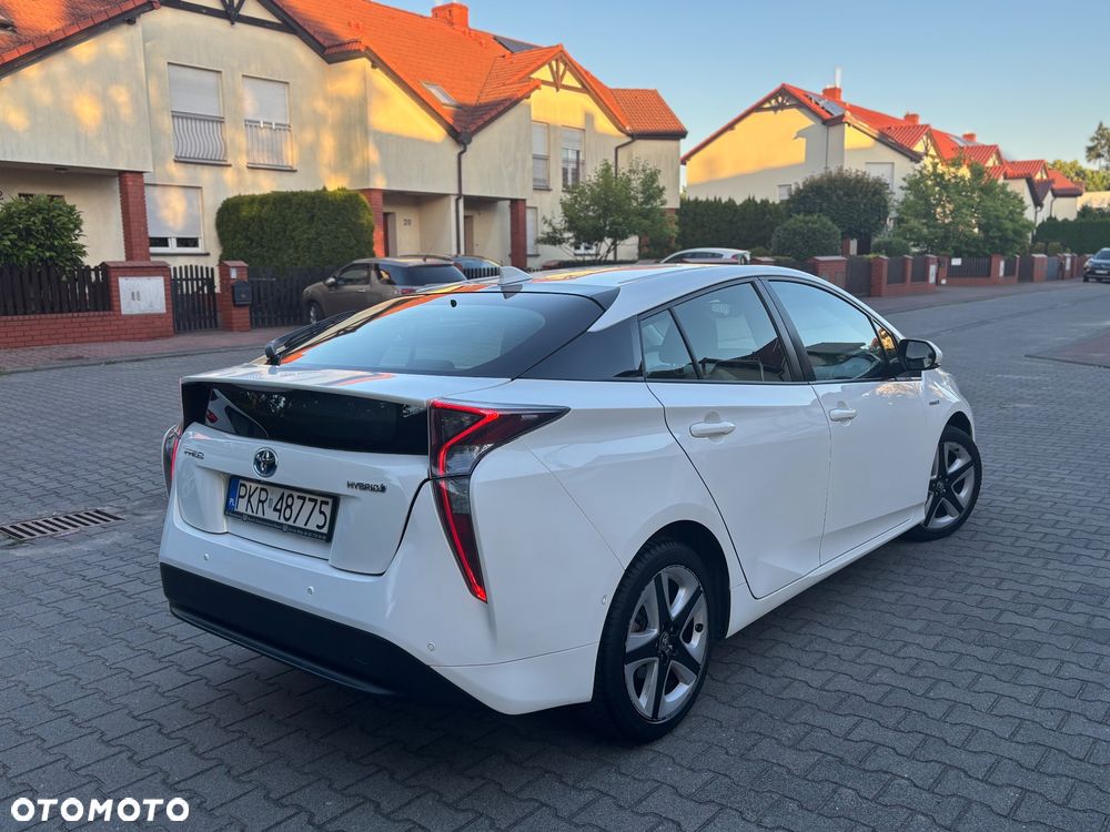 Toyota Prius 1.8 Hybrid Prestige - 5
