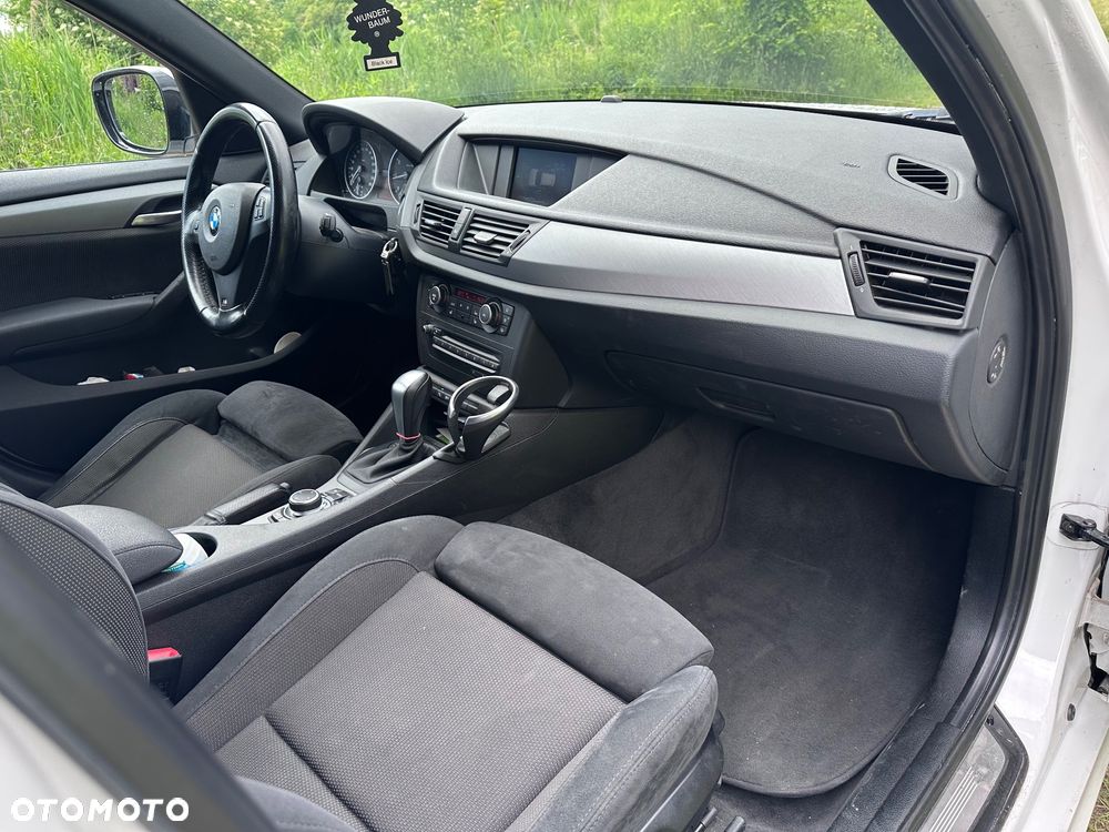 BMW X1 - 11
