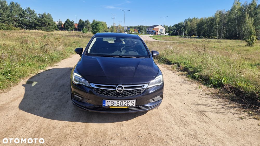 Opel Astra 1.6 CDTI Enjoy S&S - 2