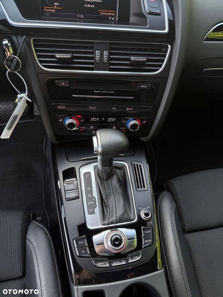 Audi A4 Avant 2.0 TDI Quattro Line S tronic - 15