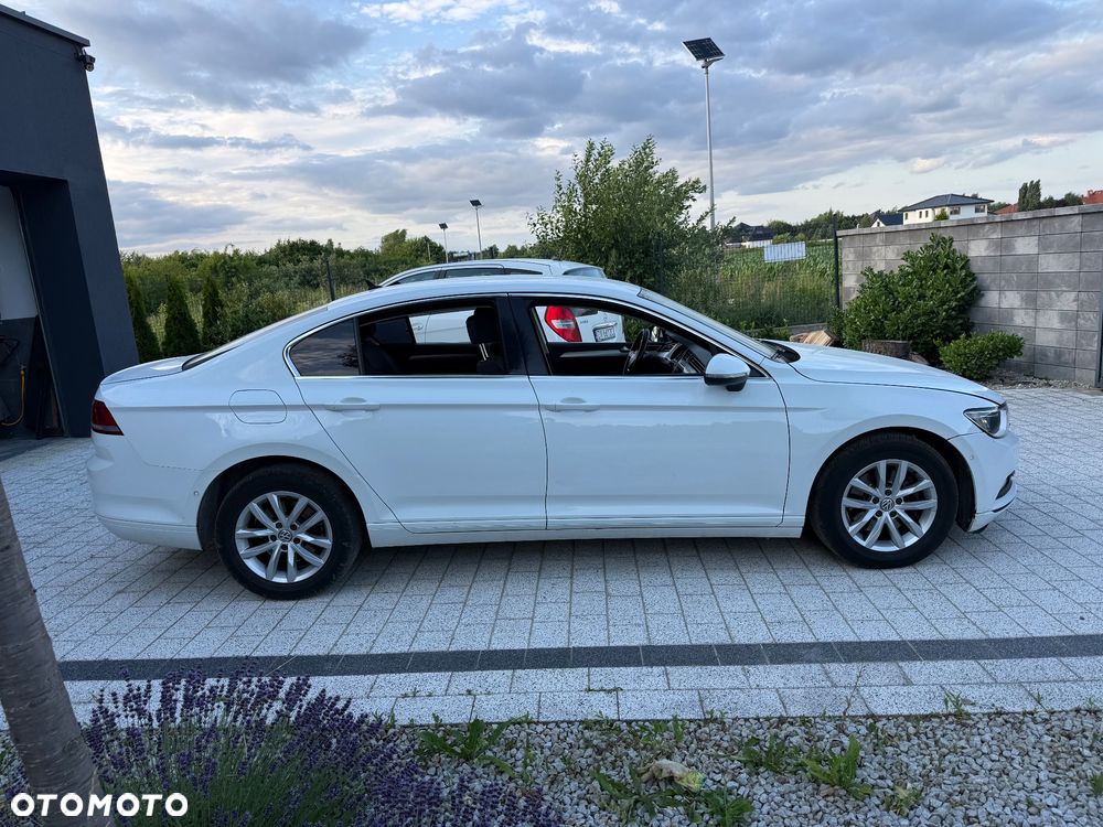 Volkswagen Passat 2.0 TDI BMT Comfortline - 5