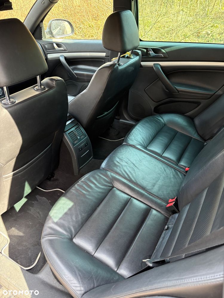 Skoda Octavia 2.0 TDI DPF RS DSG - 11