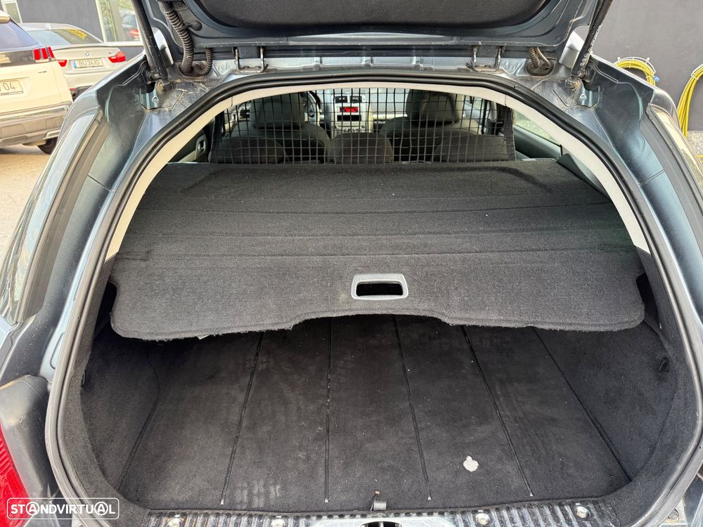 Peugeot 407 SW 1.6 HDi Executive - 9