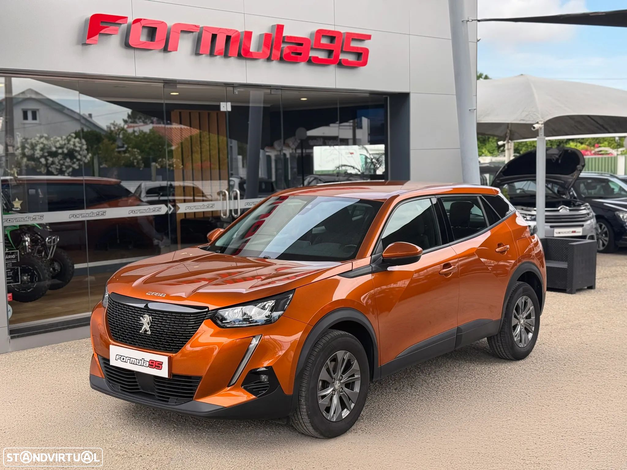 Peugeot 2008 1.2 PureTech Active Pack EAT8 - 1