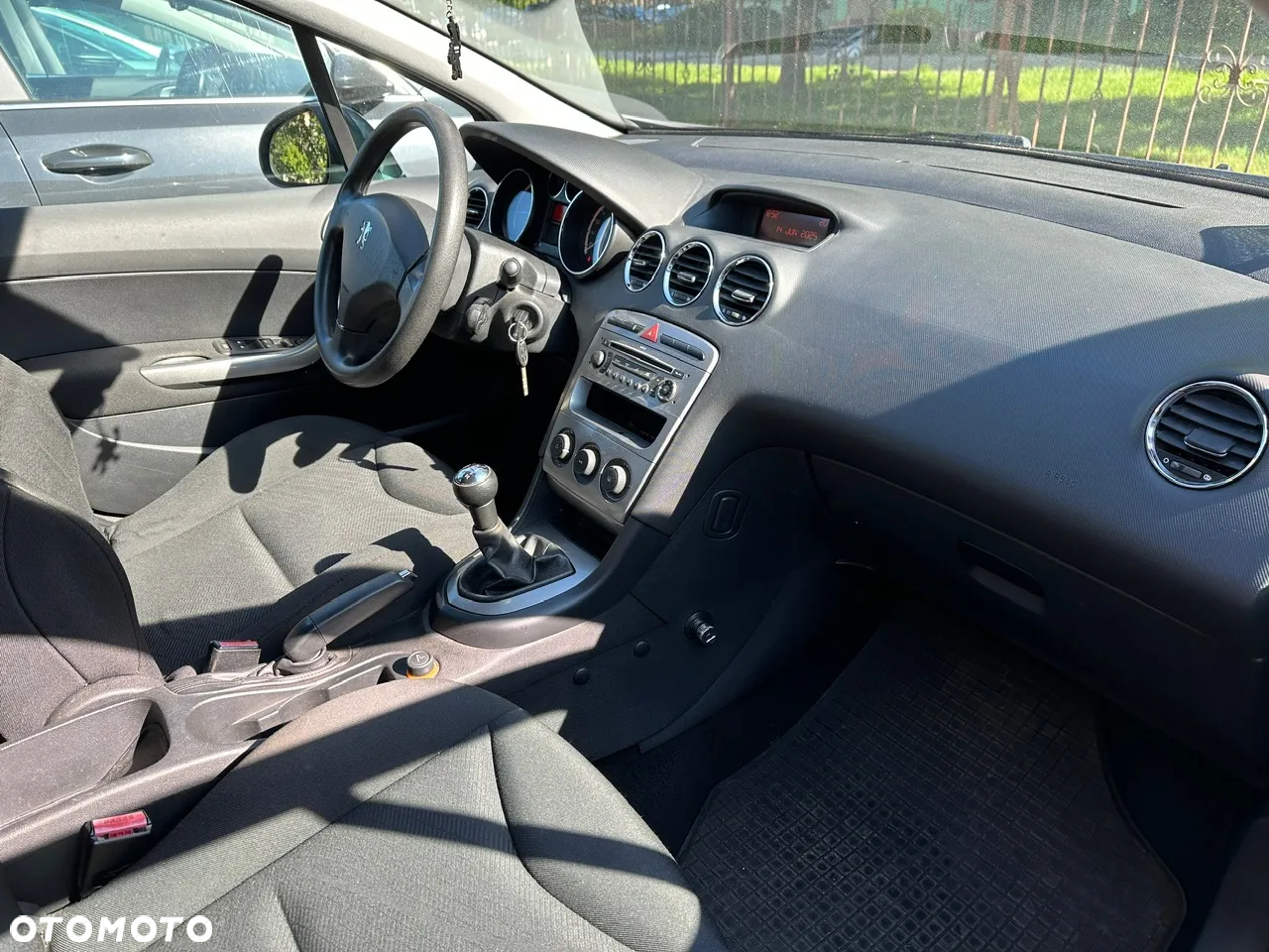 Peugeot 308 1.4 Trendy - 5