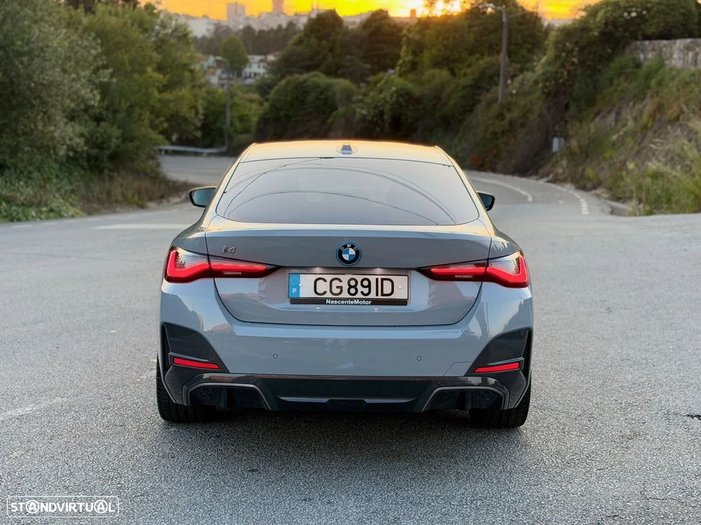 BMW i4 eDrive35 Pack Desportivo M - 15