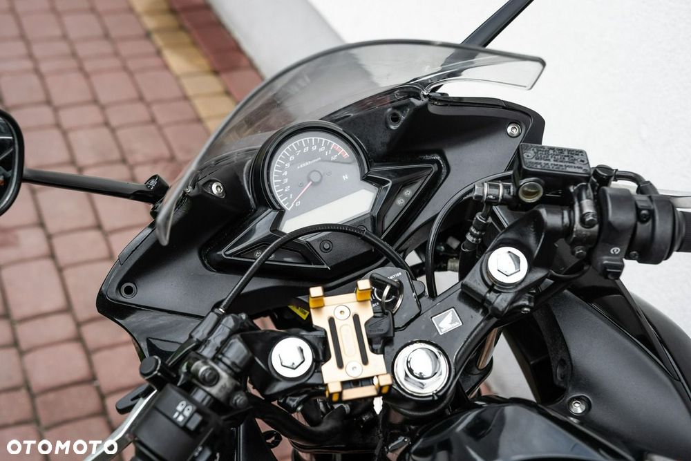 Honda CBR - 7