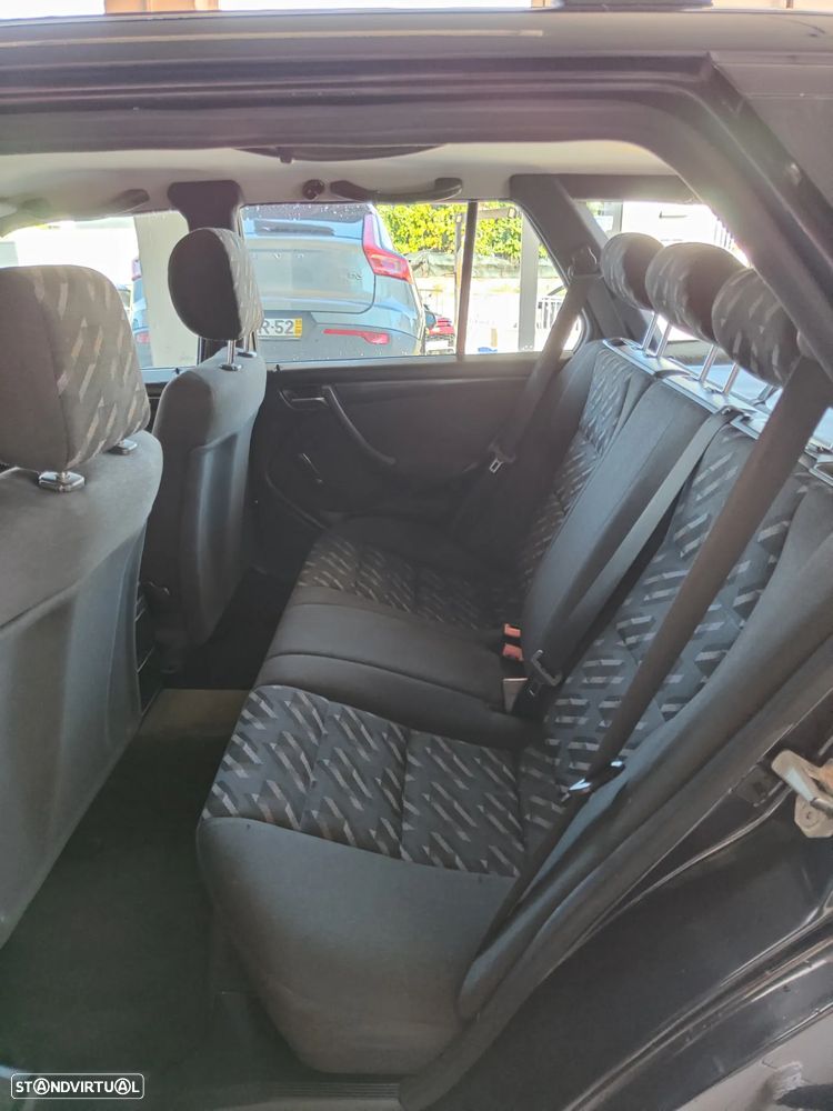 Mercedes-Benz C 220 CDI Sport - 15