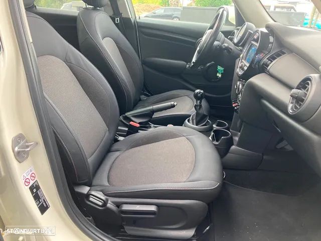 MINI 5 Portas One Essential - 35