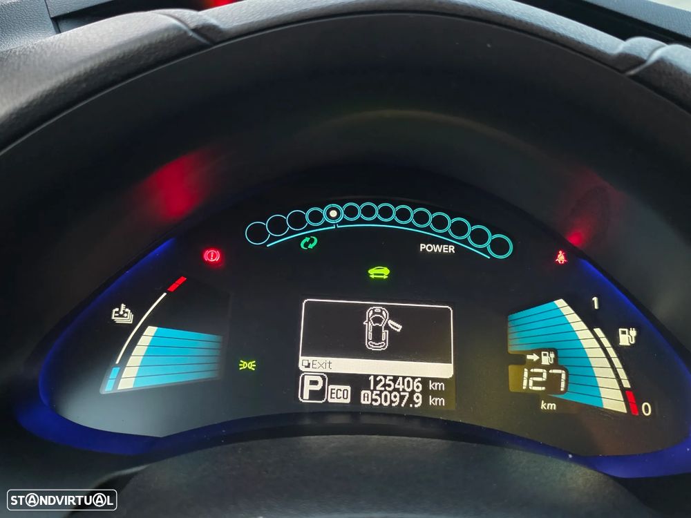 Nissan Leaf 30 kWh (c/ Bateria) Tekna — fotografia 13