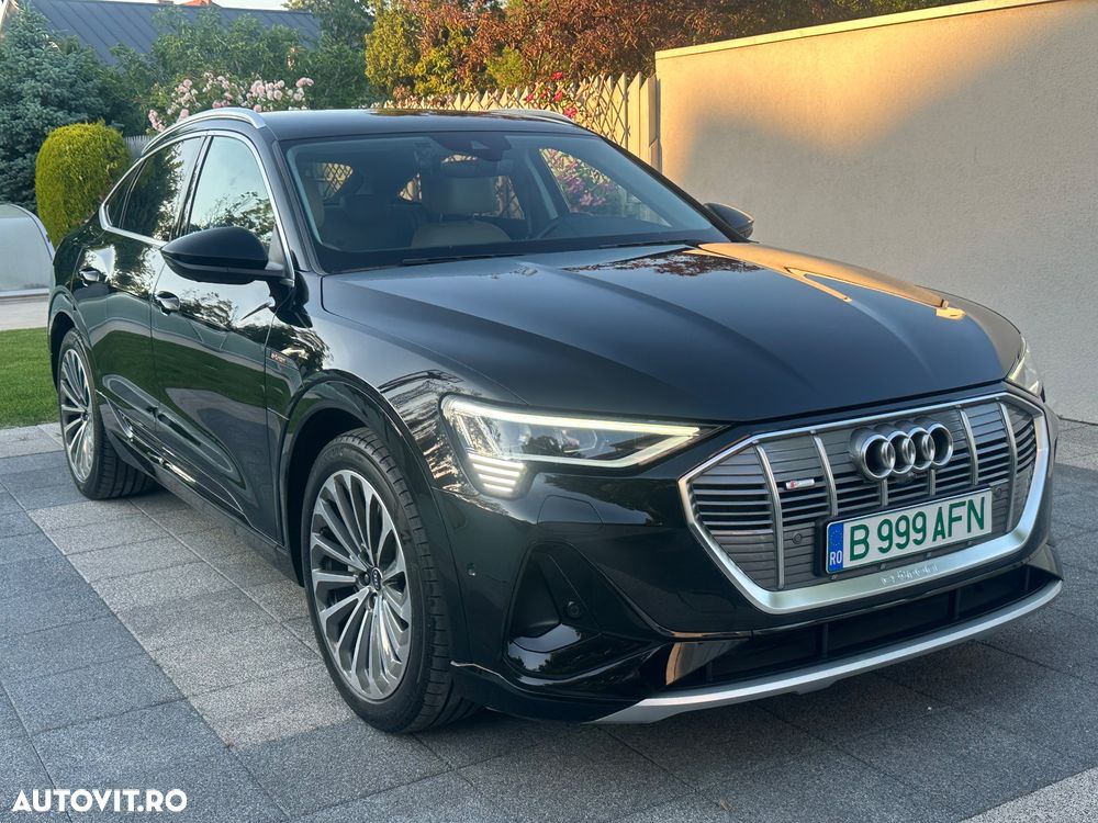 Audi e-tron - 14