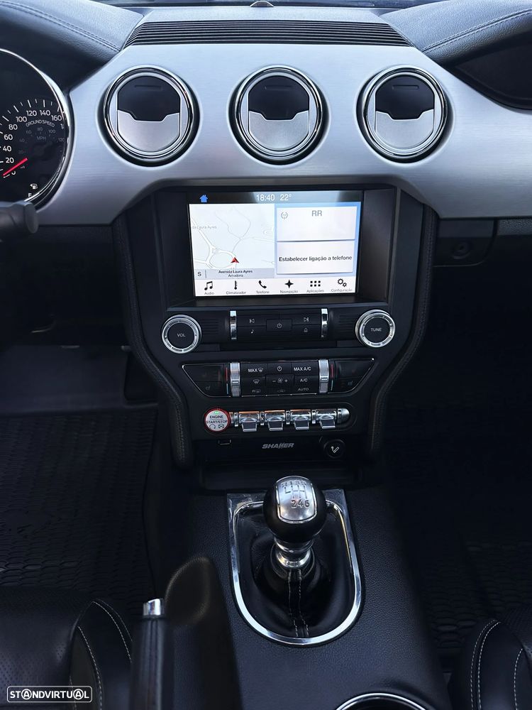 Ford Mustang 2.3 Eco Boost - 12