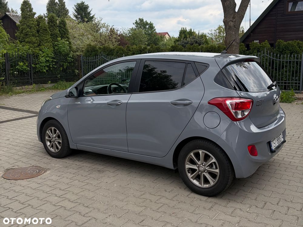 Hyundai i10 1.0 - 4