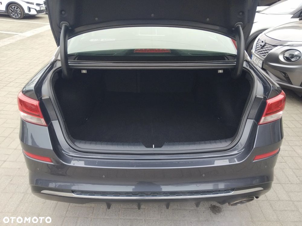 Kia Optima 1.6 T-GDI M DCT - 24