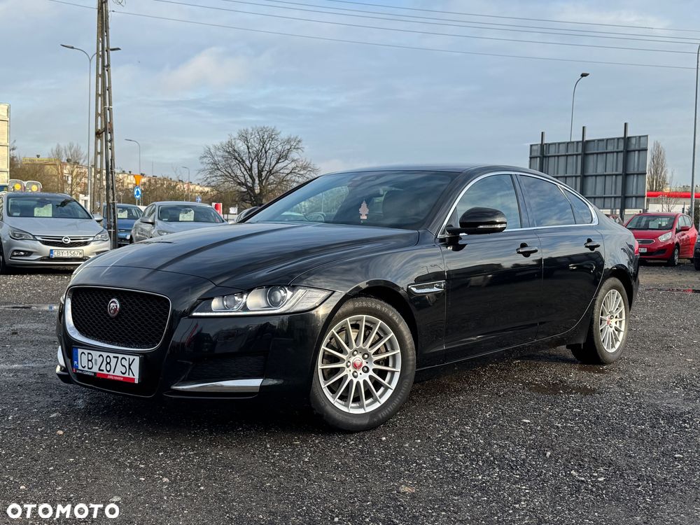 Jaguar XF 2.0 i4D Pure - 13