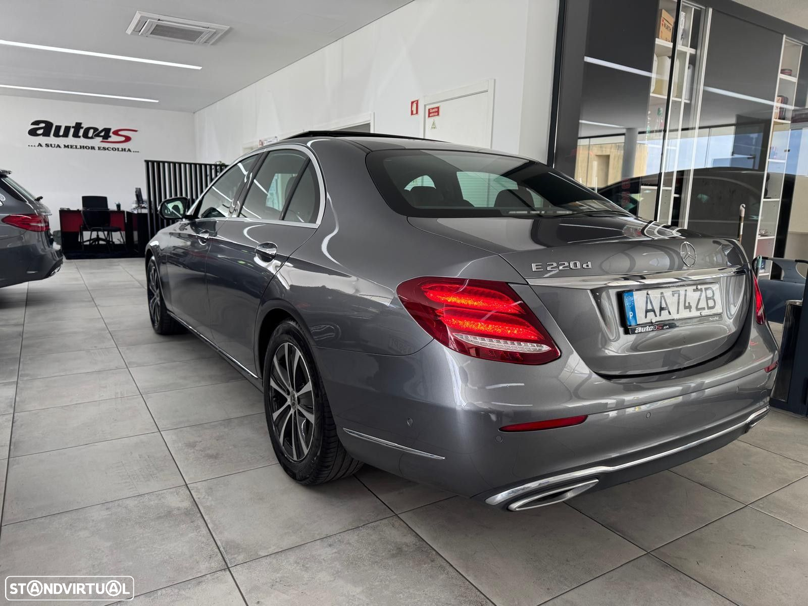 Mercedes-Benz E 220 d Exclusive - 6