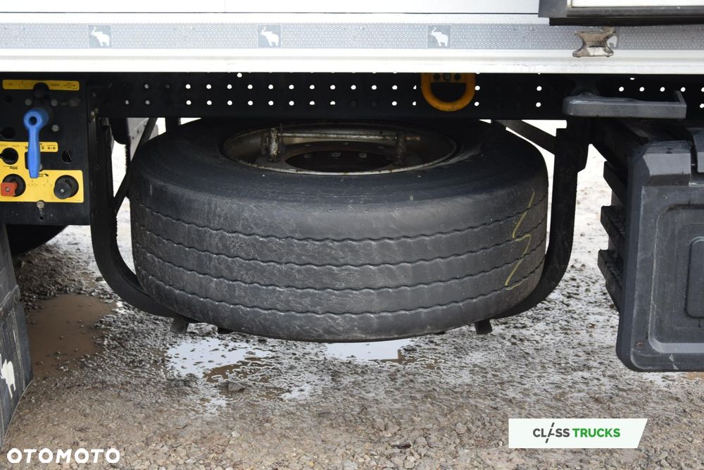 Schmitz Cargobull SKO FP 60 Carrier Vector 1550 - 12