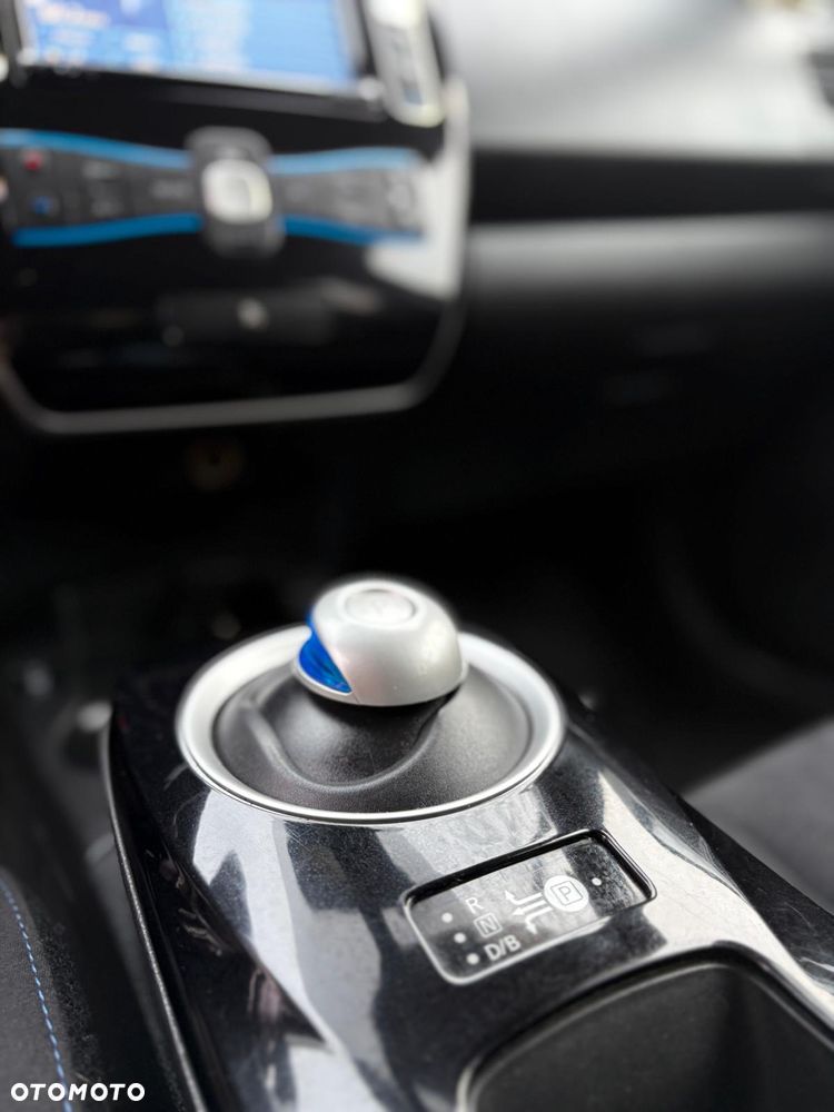 Nissan Leaf - 15