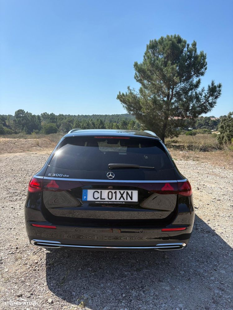 Mercedes-Benz E 300 - 6