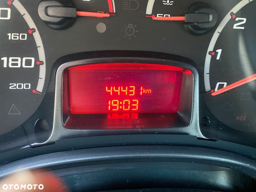 Ford KA 1.2 Start-Stopp-System Champions Edition - 16