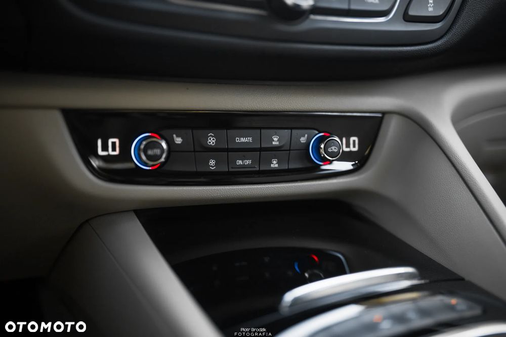 Opel Insignia 1.5 T Innovation S&S - 14