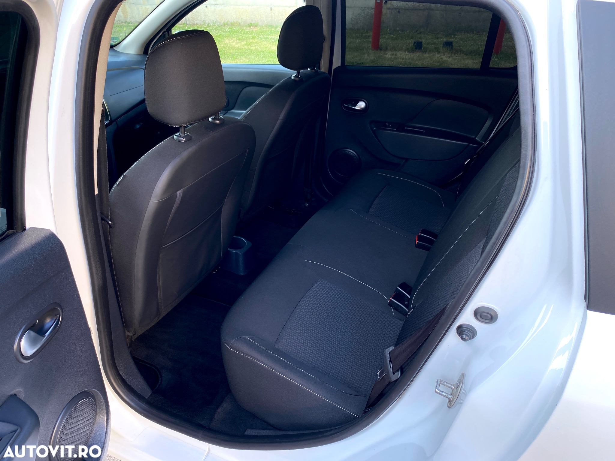 Dacia Logan MCV TCe 90 Prestige - 6