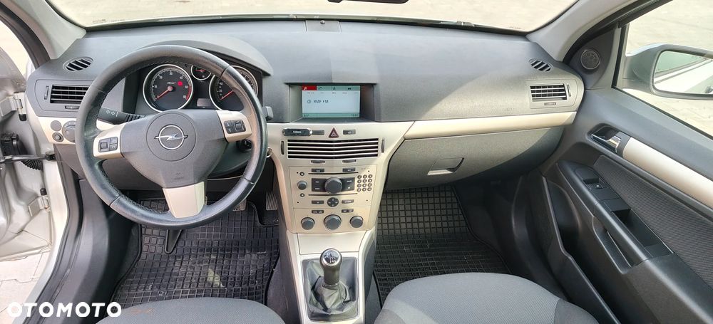 Opel Astra 1.9 CDTI Cosmo - 6