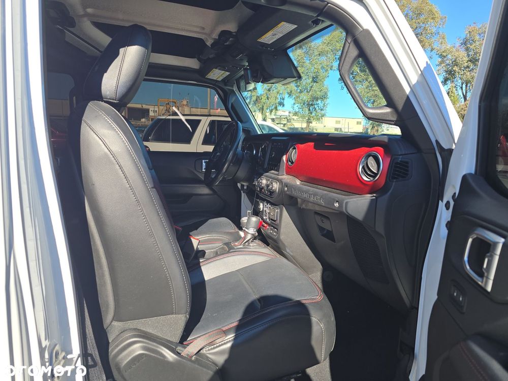 Jeep Wrangler 2.0 T-GDI Softtop AWD Automatik Rubicon - 14