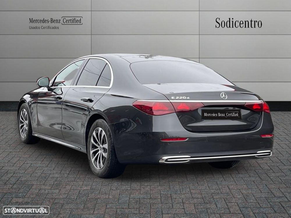 Mercedes-Benz E 220 d - 3