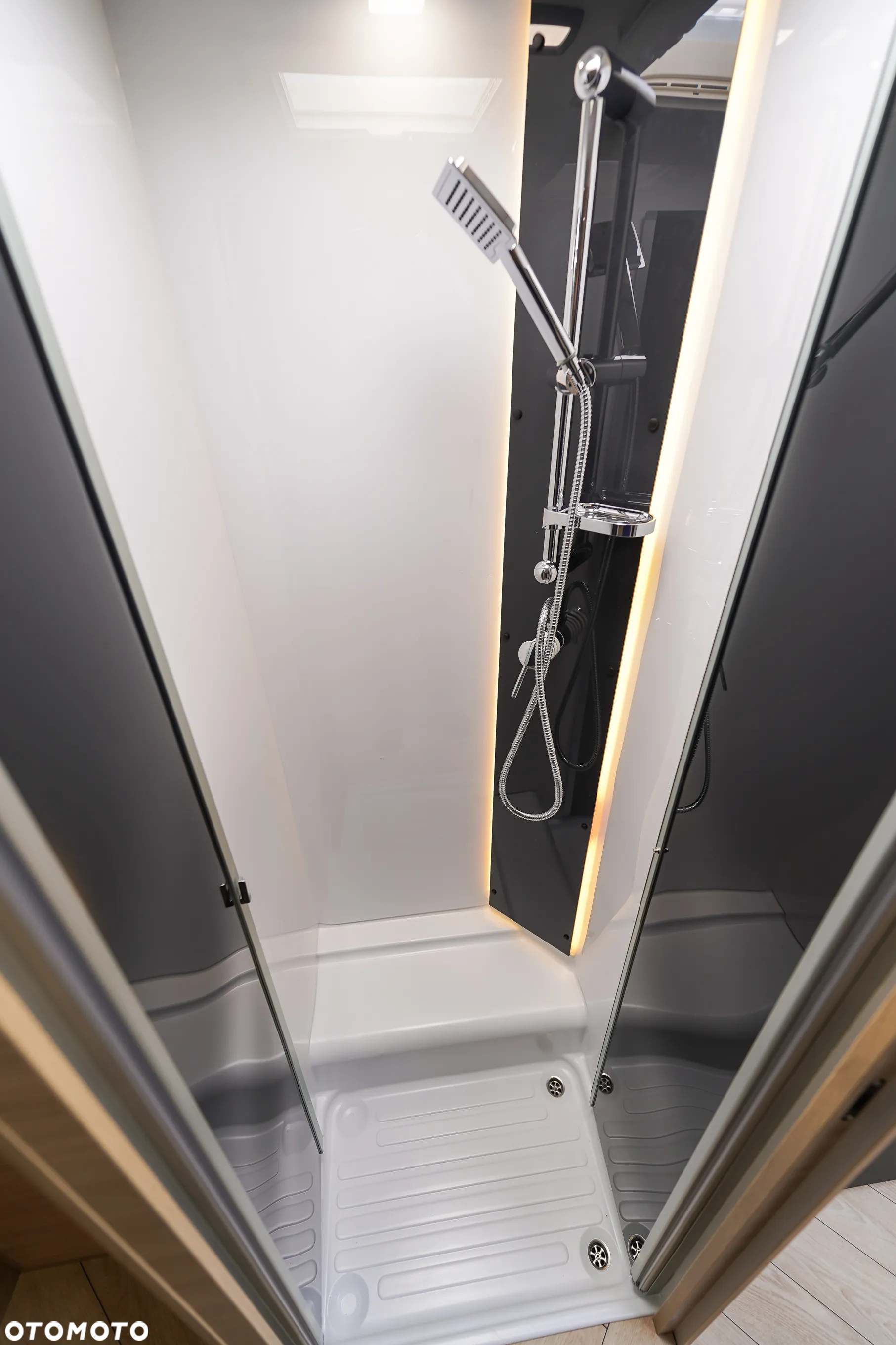 Ford Chausson 720 Etape Line - 28
