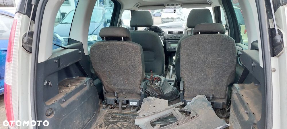 Skoda Roomster 1,9D 2009r na części - 10