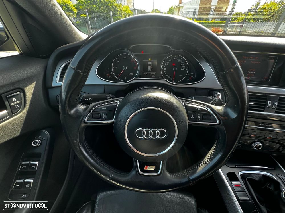 Audi A4 Avant 2.0 TDI S-line - 18