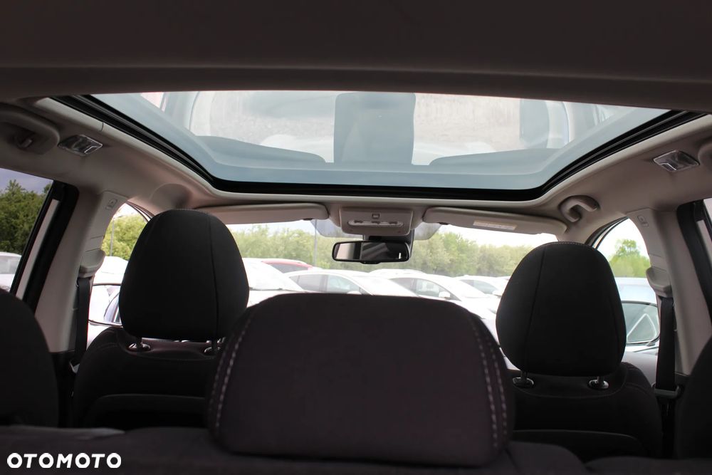 Nissan Qashqai 1.2 DIG-T Tekna+ - 26