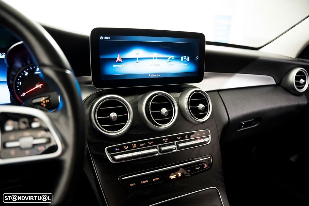 Mercedes-Benz C 300 de Avantgarde - 5