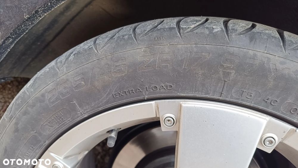 BMW Seria 5 - 17