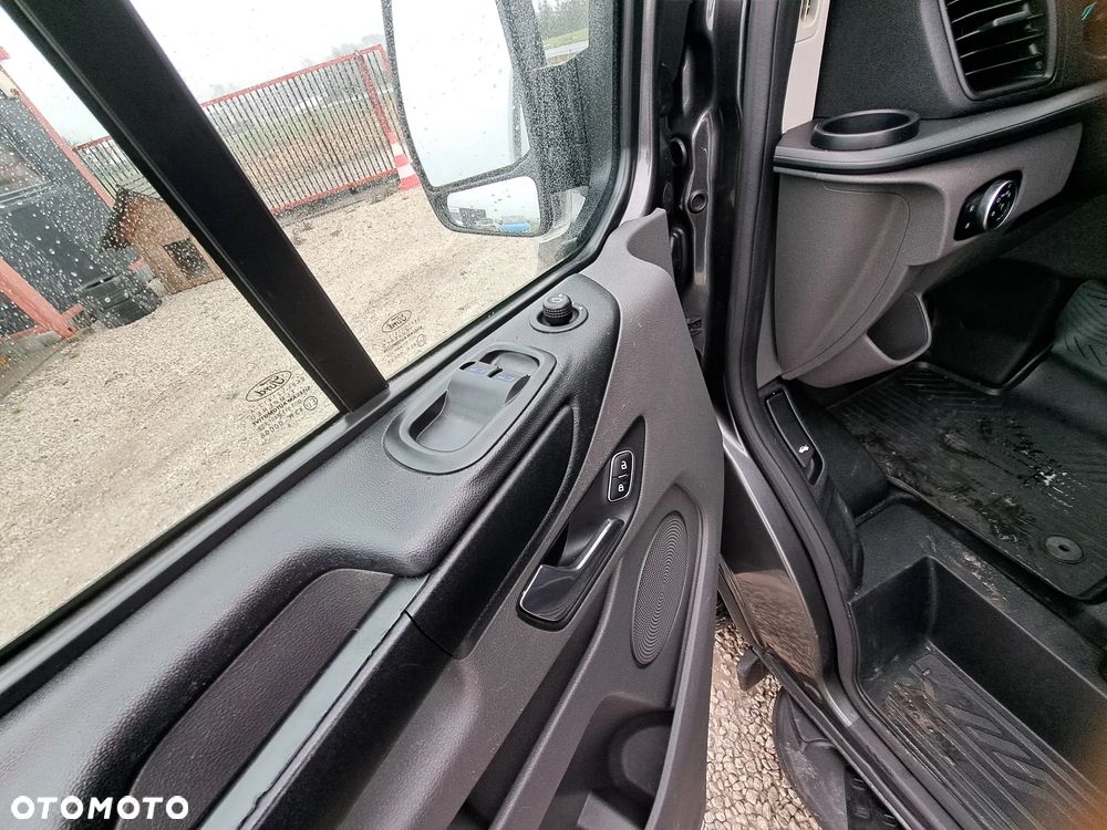 Ford Transit Custom - 14