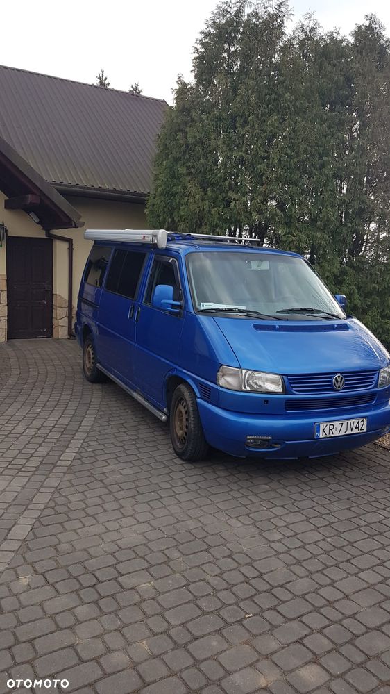 Volkswagen Multivan - 1