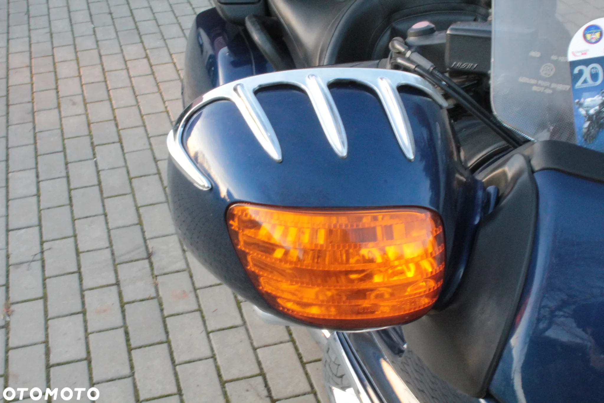 Honda GL - 9