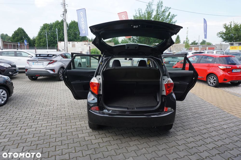 Toyota Verso S 1.33 VVT-i - 15