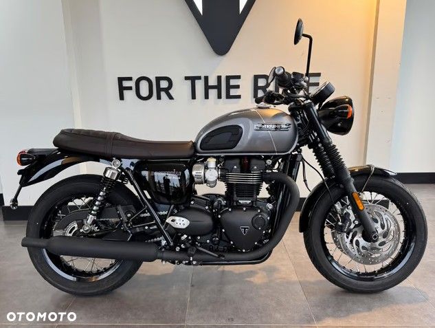 Triumph Bonneville - 20