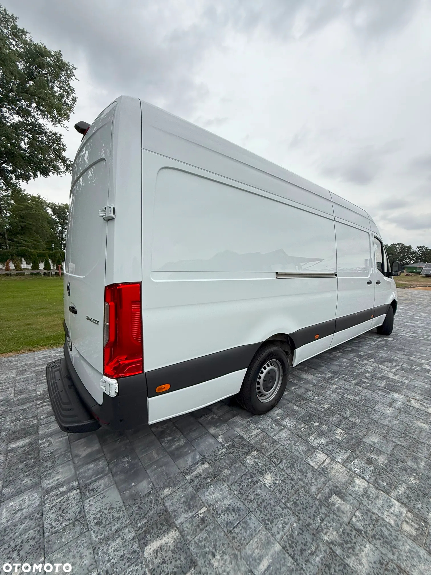 Mercedes-Benz Sprinter - 5