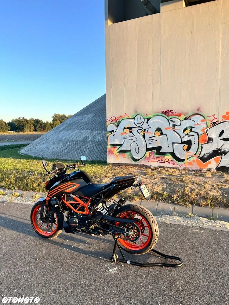 KTM Duke 125 - 4