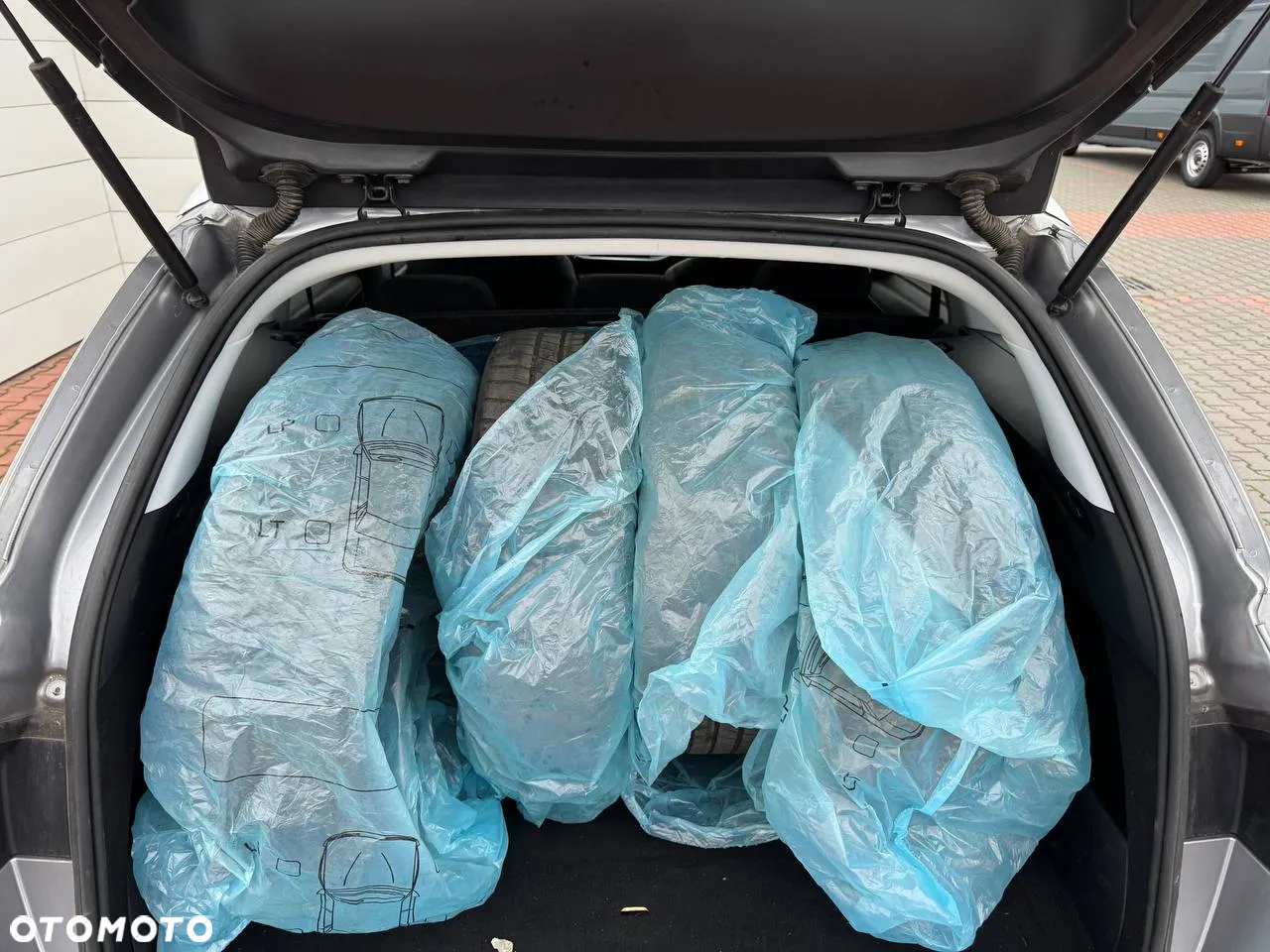 Peugeot 308 1.5 BlueHDi Allure Pack S&S - 5
