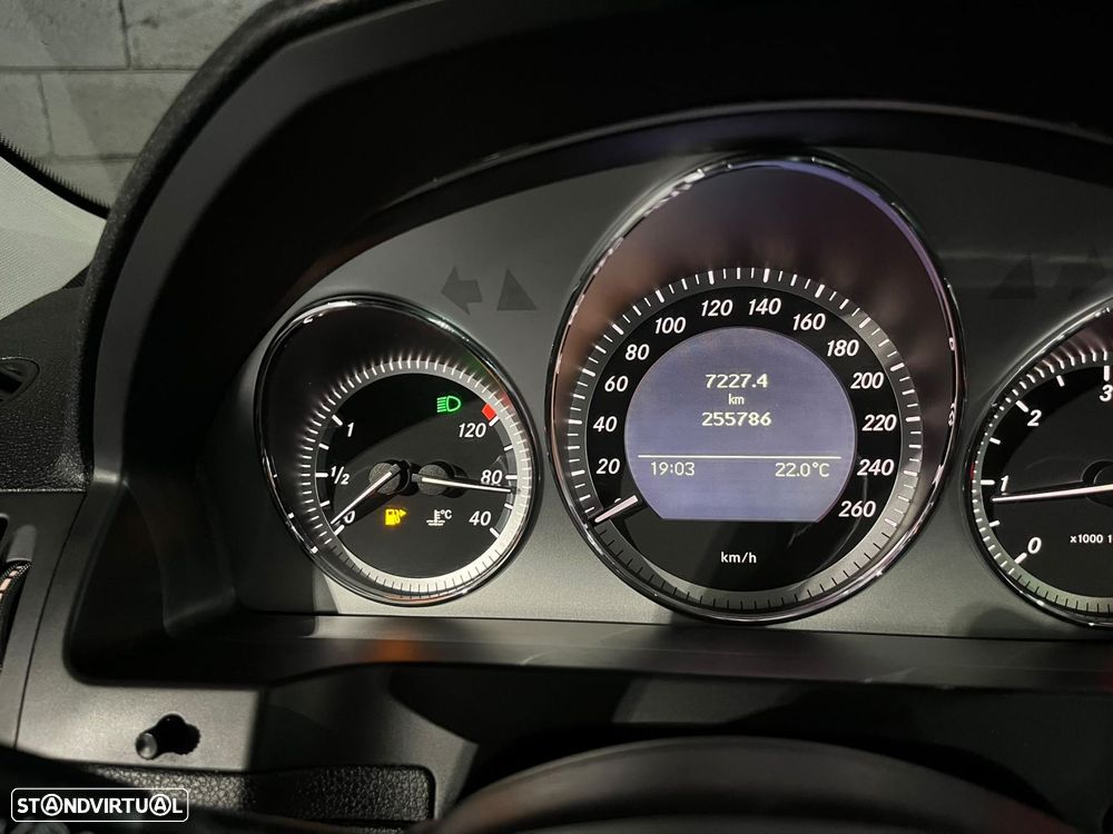 Mercedes-Benz C 220 CDi Avantgarde - 24