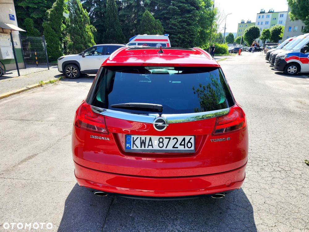 Opel Insignia 2.0 Turbo 4x4 Sport - 6