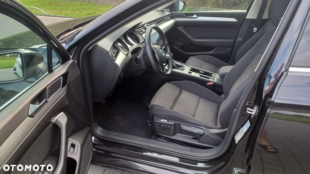 Volkswagen Passat 1.4 TSI BMT Comfortline - 13