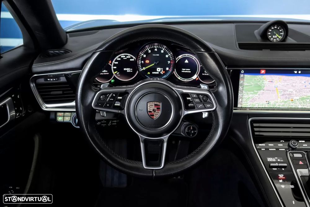 Porsche Panamera 4 E-Hybrid - 7