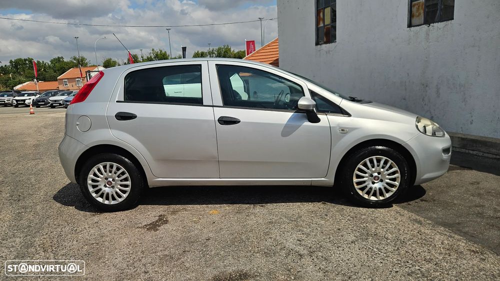 Fiat Punto 1.2 Lounge S&S - 4